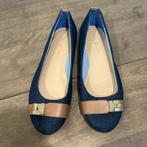 Tommy Hilfiger women’s flats size 8.5